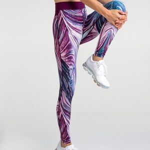 Gymshark Strada Earth leggings